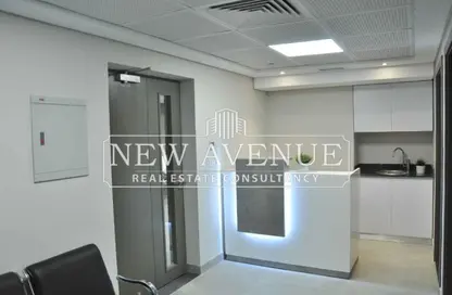 Clinic - 5 Bedrooms - 2 Bathrooms for sale in New Giza - Cairo Alexandria Desert Road - 6 October City - Giza