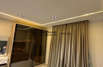 Apartment - 2 Bedrooms - 2 Bathrooms for sale in Centerville - Hyde Park - New Cairo City - Cairo
