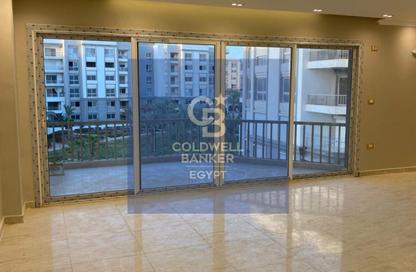 Apartment - 3 Bedrooms - 3 Bathrooms for sale in Garden Residence - Hyde Park - New Cairo City - Cairo