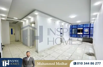 مساحات مكتبية - 3 غرف نوم - 2 حمامات للايجار في شارع الجلاء - فيكتوريا - حي اول المنتزة - الاسكندرية