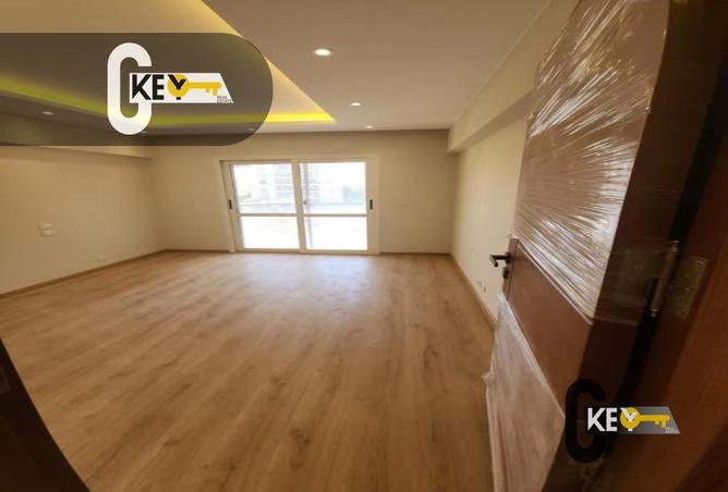 8688271 - صورة العقار 2