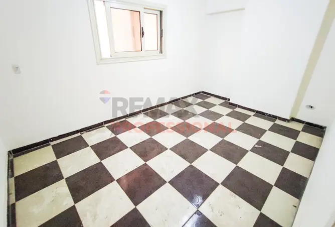 92134122 - Property Image 2