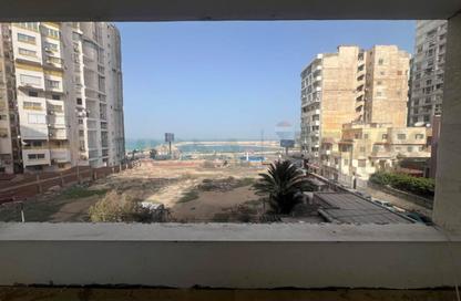 Apartment - 4 Bedrooms - 3 Bathrooms for sale in Mahmoud Al Deeb St. - Zezenia - Hay Sharq - Alexandria Apartment - 4 Bedrooms - 3 Bathrooms for sale in Mahmoud Al Deeb St. - Zezenia - Hay Sharq - Alexandria