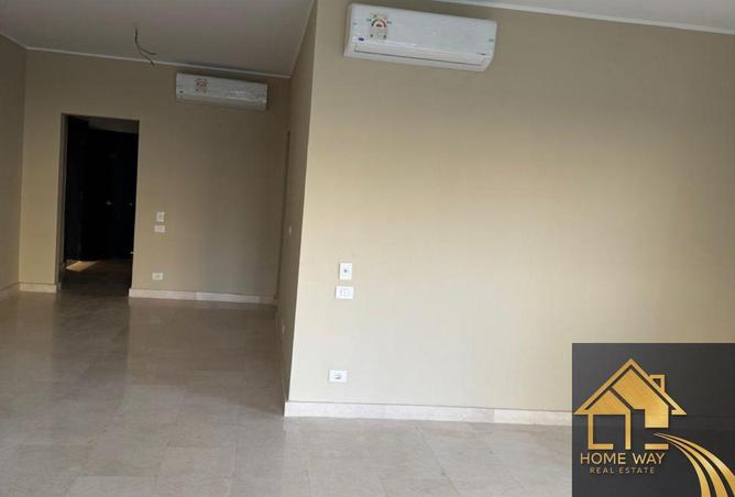 8671019 - Property Image 2