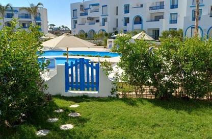 Chalet - 2 Bedrooms - 2 Bathrooms for sale in Mountain View - Ras Al Hekma - North Coast