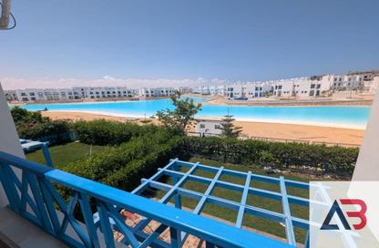 Villa - 4 - 5 for rent in Mountain View - Ras Al Hekma - North Coast