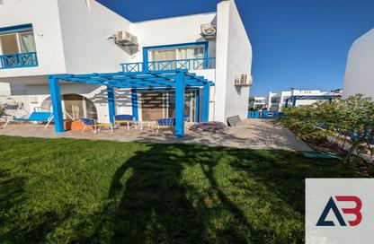 Villa - 4 - 5 for rent in Mountain View - Ras Al Hekma - North Coast