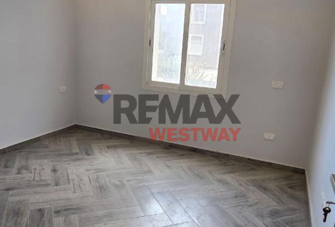 8690326 - Property Image 3