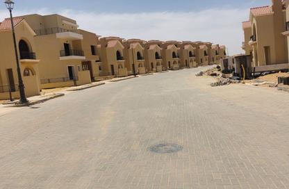 Townhouse - 3 Bedrooms - 3 Bathrooms for sale in Sarai - Mostakbal City Compounds - Mostakbal City - Future City - Cairo