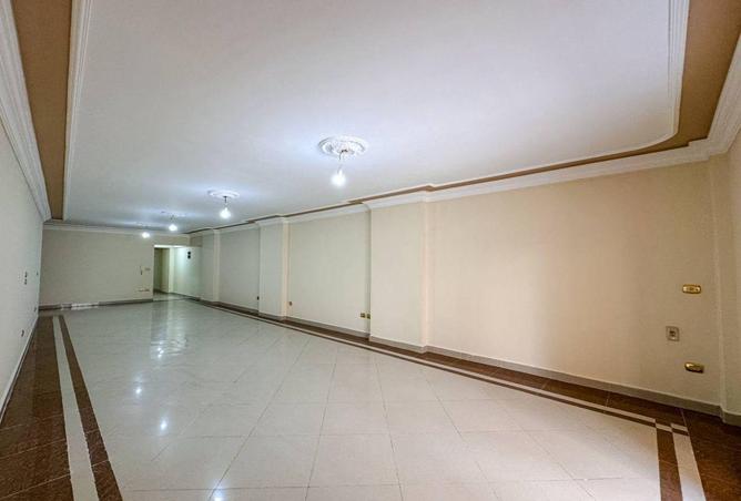 54754105 - Property Image 2