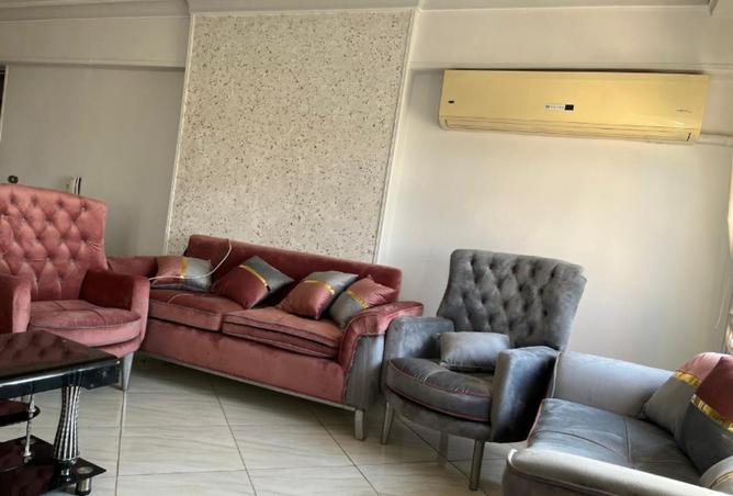 8329934 - Property Image 3