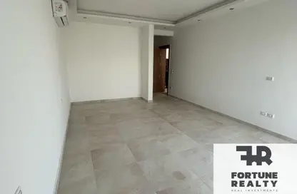 تاون هاوس - 4 غرف نوم - 4 حمامات للايجار في فيليت - كمبوندات التجمع الخامس - التجمع الخامس - مدينة القاهرة الجديدة - القاهرة