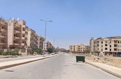 Apartment - 3 Bedrooms - 3 Bathrooms for sale in 1st Neighborhood - 8th Area - Shorouk City - Cairo