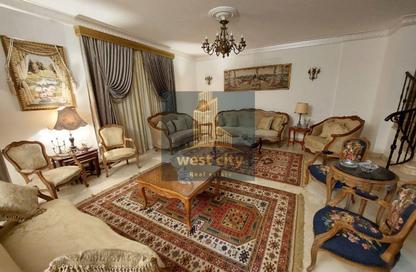 Villa - 4 Bedrooms - 4 Bathrooms for sale in Royal City - Sheikh Zayed Compounds - Sheikh Zayed City - Giza