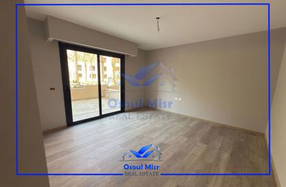 Apartment - 3 - 2 for sale in Village West - Sheikh Zayed Compounds - Sheikh Zayed City - Giza