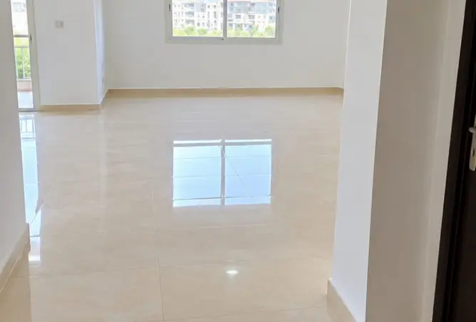 111312404 - Property Image 3