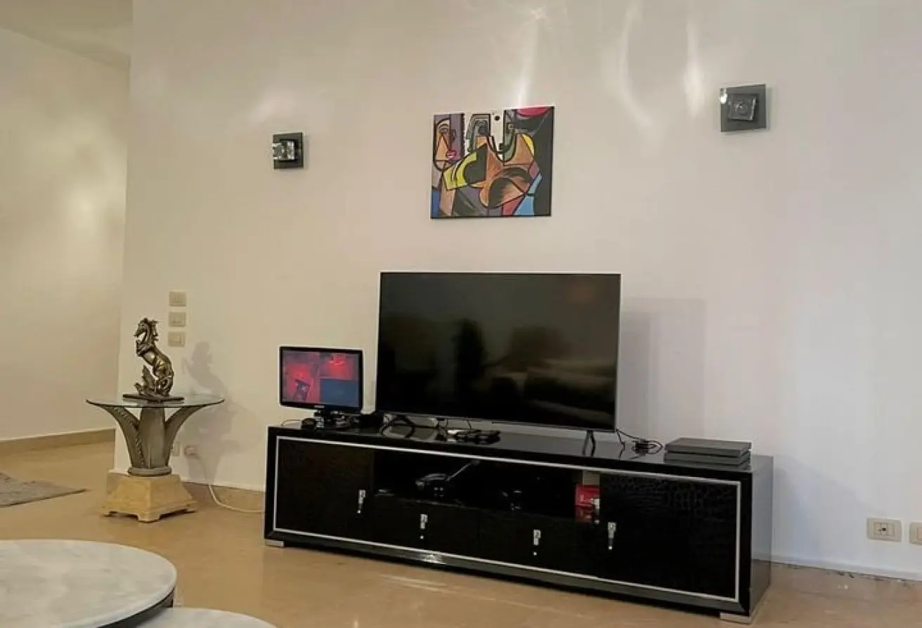 99121188 - Property Main Image