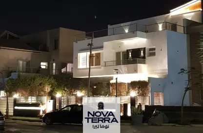 Twin House - 7+ Bedrooms - 6 Bathrooms for sale in Zayed Dunes - 6th District - Sheikh Zayed City - Giza