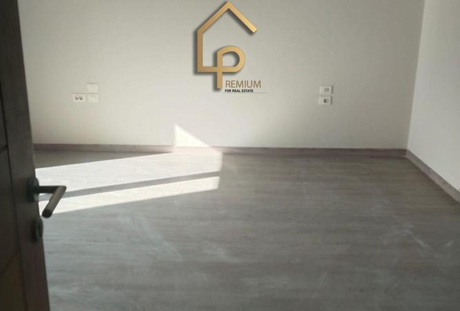 90718304 - Property Image 3