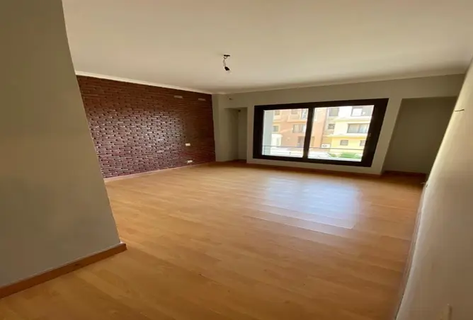115174009 - Property Image 2