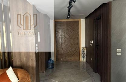 فيلا - 5 غرف نوم - 5 حمامات للبيع في كمبوند اب فيل - طريق مصر اسكندرية الصحراوي - مدينة 6 أكتوبر - الجيزة