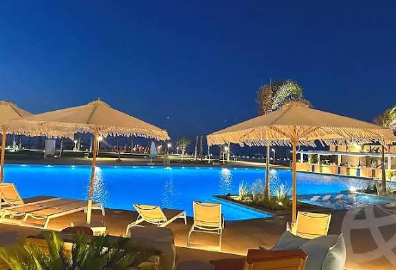 2-bedroom chalet 100 m² for sale in Seashore