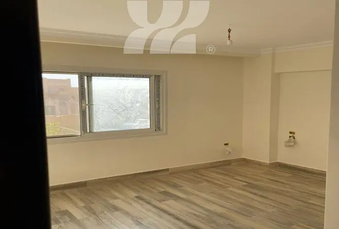 120886393 - Property Image 3