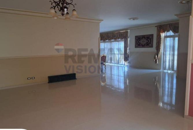 53726078 - الصورة الرئيسية للعقار