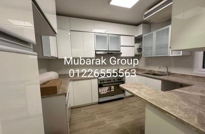 Apartment - 3 Bedrooms - 3 Bathrooms for sale in Sarayat Al Maadi - Hay El Maadi - Cairo
