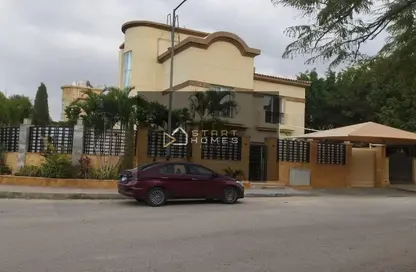 Villa - 5 Bedrooms - 4 Bathrooms for sale in El Rehab Extension - Al Rehab - New Cairo City - Cairo