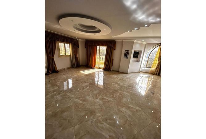 8638924 - Property Image 2