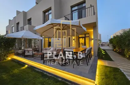 تاون هاوس - 3 غرف نوم - 3 حمامات للايجار في أو ويست - كمبوندات 6 أكتوبر - مدينة 6 أكتوبر - الجيزة