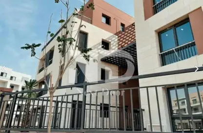 Apartment - 2 Bedrooms - 2 Bathrooms for sale in District 5 - 5th Settlement Compounds - The 5th Settlement - New Cairo City - Cairo