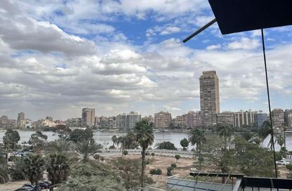 Apartment - 3 Bedrooms - 2 Bathrooms for sale in Al Nile  St. - Giza District - Ganoub El Giza - Giza