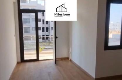 Apartment - 3 Bedrooms - 2 Bathrooms for sale in Moon Residences - Fifth Square - The 5th Settlement - New Cairo City - Cairo