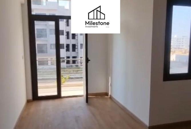 57743149 - Property Image 3