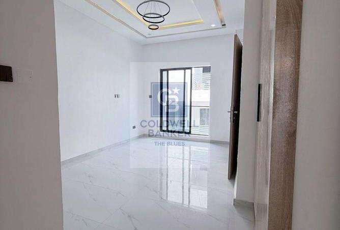 70106933 - صورة العقار 3