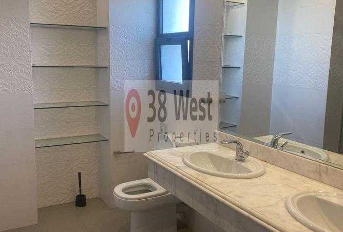 64900168 - صورة العقار 3