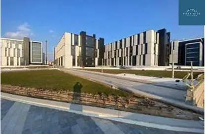 مساحات مكتبية - 2 غرف نوم - 2 حمامات للبيع في هايد بارك - مدينة القاهرة الجديدة - القاهرة