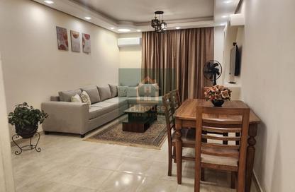 Apartment - 2 Bedrooms - 2 Bathrooms for rent in El Rehab Extension - Al Rehab - New Cairo City - Cairo