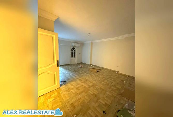 57987965 - صورة العقار 2