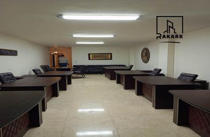 مساحات مكتبية - استوديو - 3 حمامات للايجار في شارع مصطفي النحاس - المنطقة السادسة - مدينة نصر - القاهرة