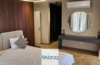 Apartment - 3 Bedrooms - 3 Bathrooms for sale in Village West - Sheikh Zayed Compounds - Sheikh Zayed City - Giza