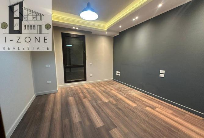 72448640 - Property Image 3