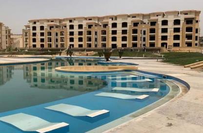 Apartment - 2 Bedrooms - 2 Bathrooms for sale in Stone Residence - 5th Settlement Compounds - The 5th Settlement - New Cairo City - Cairo