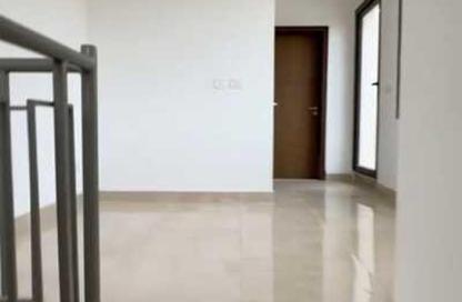 (بنتهاوس  (روف - 3 غرف نوم - 3 حمامات للبيع في مون ريزيدنس - فيفث سكوير - التجمع الخامس - مدينة القاهرة الجديدة - القاهرة