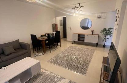 Apartment - 2 Bedrooms - 1 Bathroom for rent in El Rehab Extension - Al Rehab - New Cairo City - Cairo