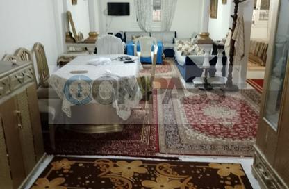 شقة - 3 - 1 للبيع في شارع طيبه - سبورتنج - حي شرق - الاسكندرية