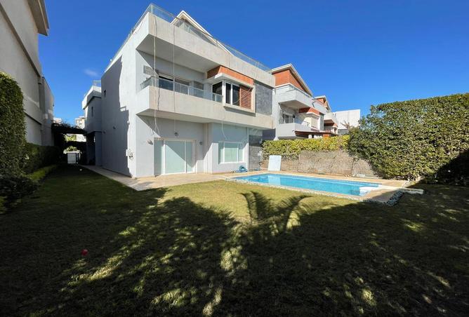 70632710 - Property Image 3