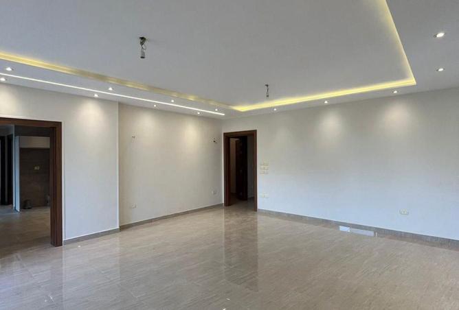 8687803 - Property Image 2